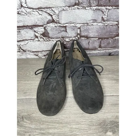 Taos Gray Suede Cobbler Lace Up Oxford Metallic Floral Women’s Sz 7.5M US/38EU