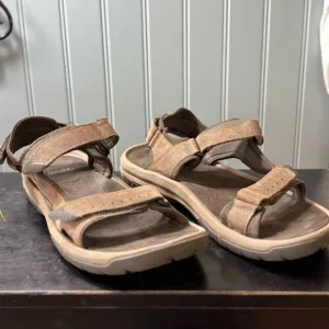 Teva Men's Sandal Brown Size 13