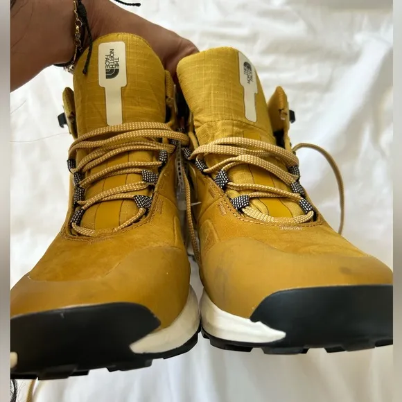 THE NORTH FACE Cragstone Leather Mid‎ WP Womens Hiking Boots   size 10