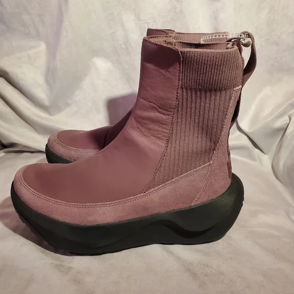The North Face Women's Halseigh Knit Winter Boots