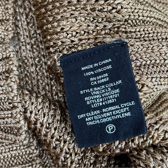 THEORY back collar vneck LS cableknit sweater 11116701 size L