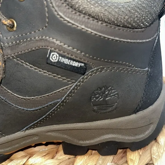 Timberland Dry Boys or Woman’s Brown Hiking Boots