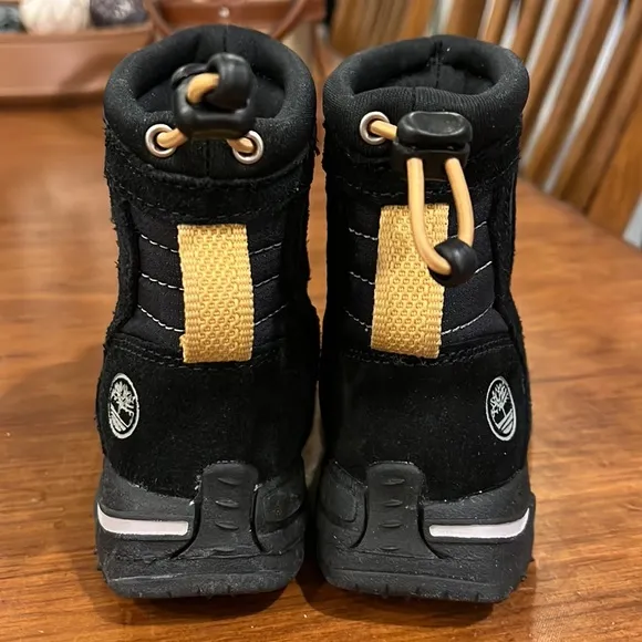 Timberland Slush Buster Winter boots new black Toddlers Boys Girls Size 5