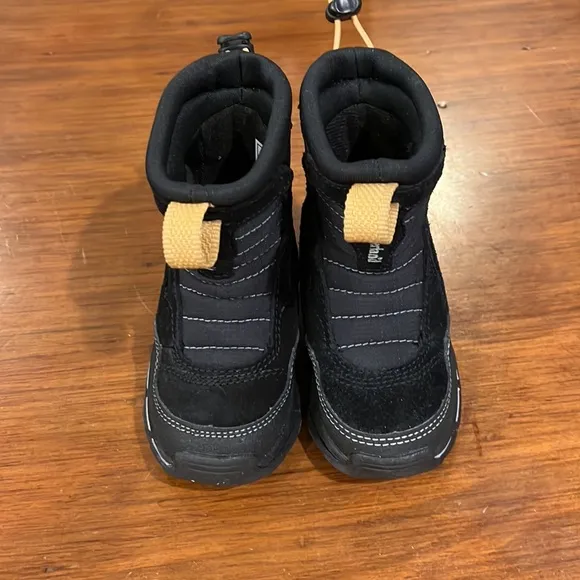 Timberland Slush Buster Winter boots new black Toddlers Boys Girls Size 5