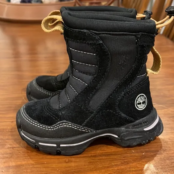 Timberland Slush Buster Winter boots new black Toddlers Boys Girls Size 5