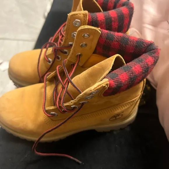 Timberland Women's Buffalo Check Plaid Hiking Boots Brown Red