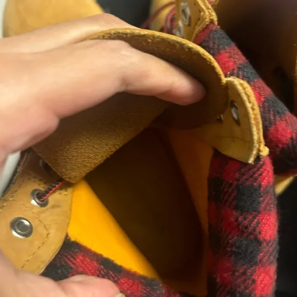 Timberland Women's Buffalo Check Plaid Hiking Boots Brown Red