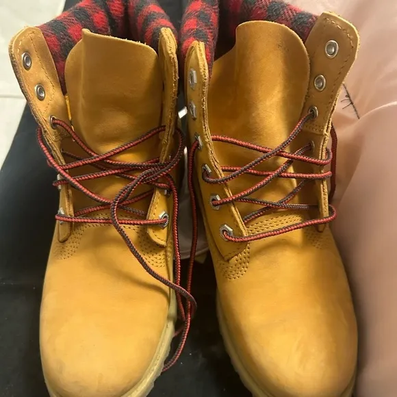 Timberland Women's Buffalo Check Plaid Hiking Boots Brown Red