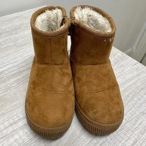 Toddler Cat &amp; Jack Winter Boots - like UGG fur lines with Zipper Cat &amp; Jack