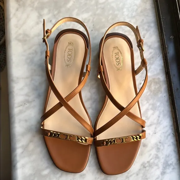 Tod's Tan Leather Sandals with Crisscross Straps