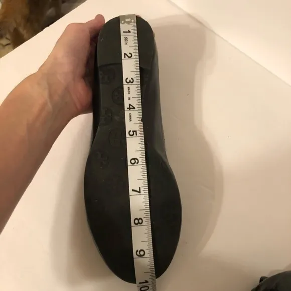 TORY BURCH black patent leather shoes