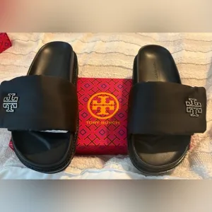 Tory Burch Britten AnatomicLug Sandals