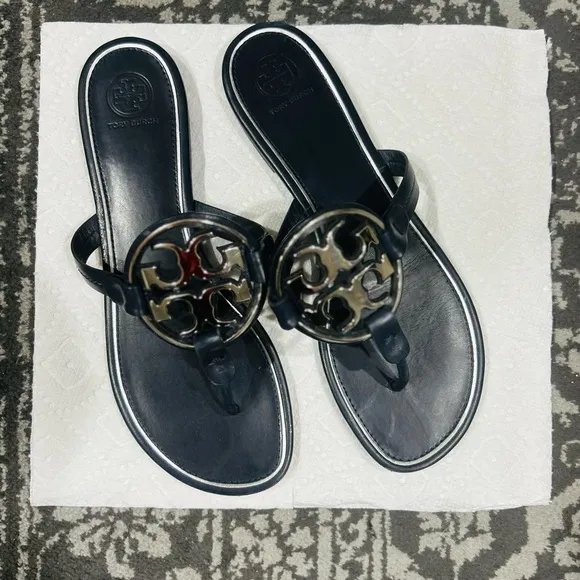 Tory Burch Miller Perfect Navy Sandals with Logo Accent women’s size 10 EUC
