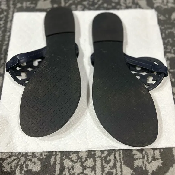 Tory Burch Miller Perfect Navy Sandals with Logo Accent women’s size 10 EUC