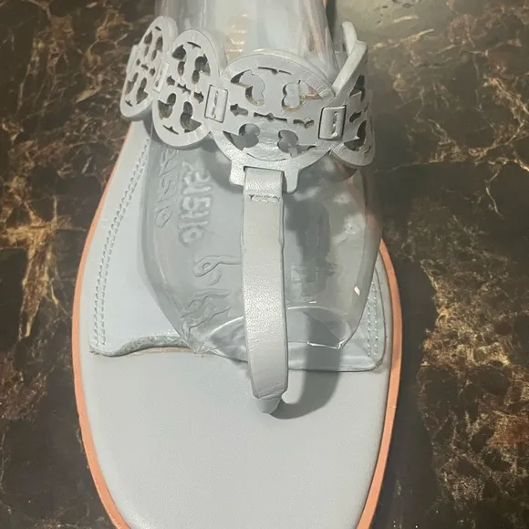 TORY BURCH Tiny Miller Medallion Logo Leather Wedge Thong Sandals Sz 11