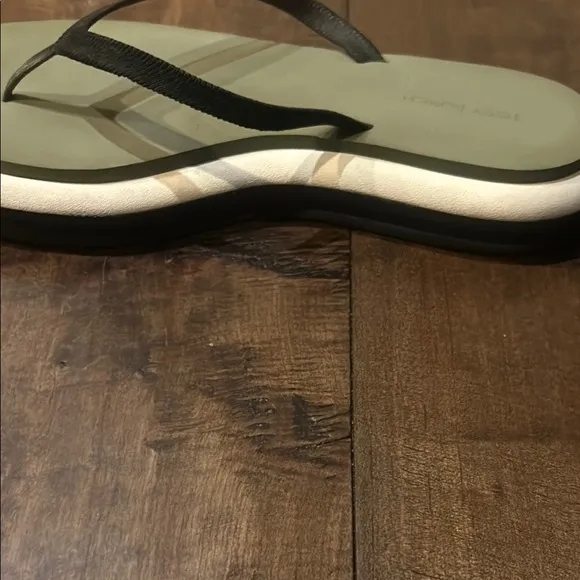 Tory Burch Women's Black and White Flip Flops