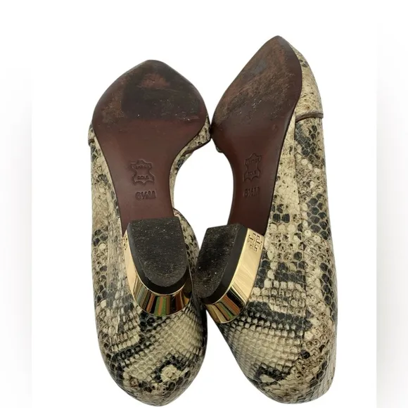 Tory Burch Women's Snakeskin‎ Flats size 6.5