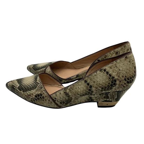 Tory Burch Women's Snakeskin‎ Flats size 6.5