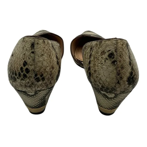 Tory Burch Women's Snakeskin‎ Flats size 6.5