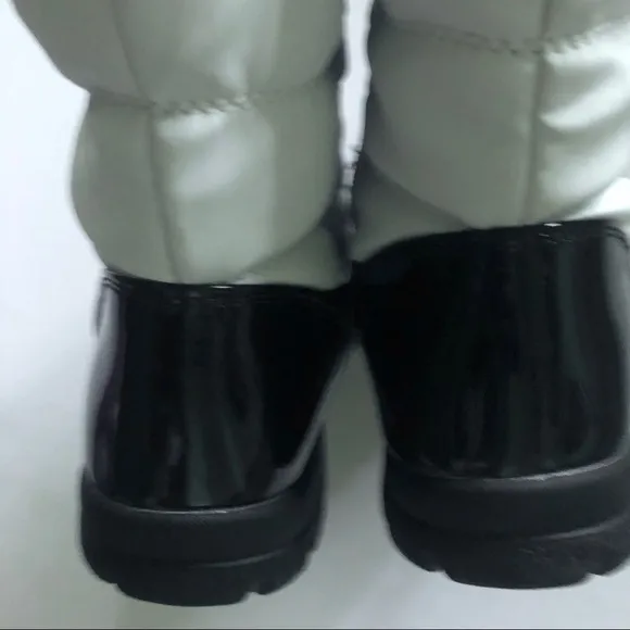 TOTES Girl’s White/Black Boots Size 3M