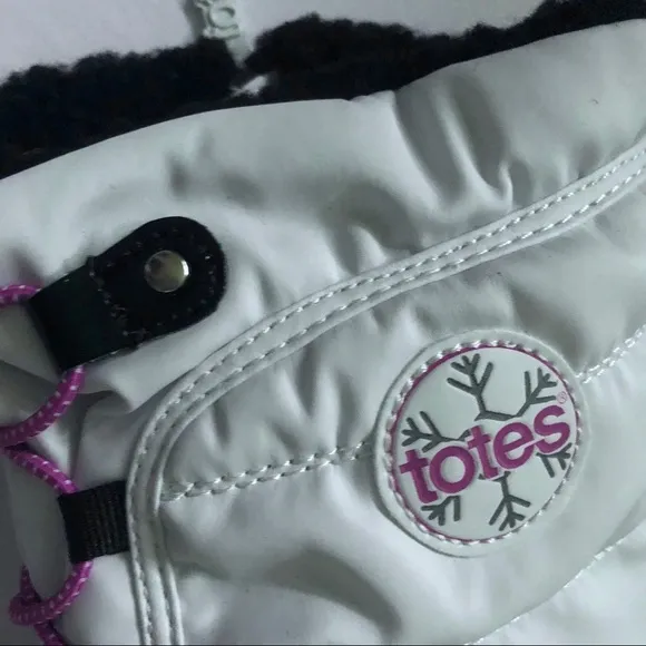 TOTES Girl’s White/Black Boots Size 3M