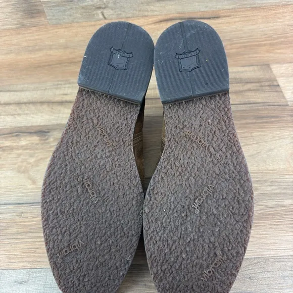 Trask Addison Brown  Suede  Perforated Ankle Shoes Size 7.5M