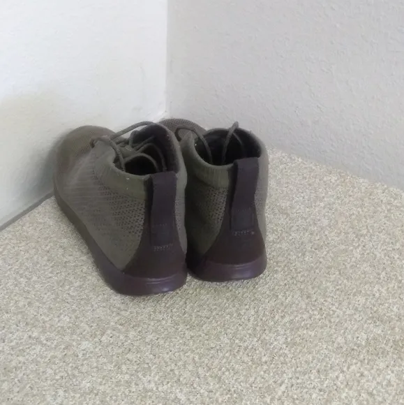 Ugg Australia Olive Green Men's Shoes