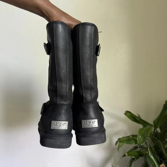 UGG Australia women Black side buckle winter boots with Sheepskin lining size 9