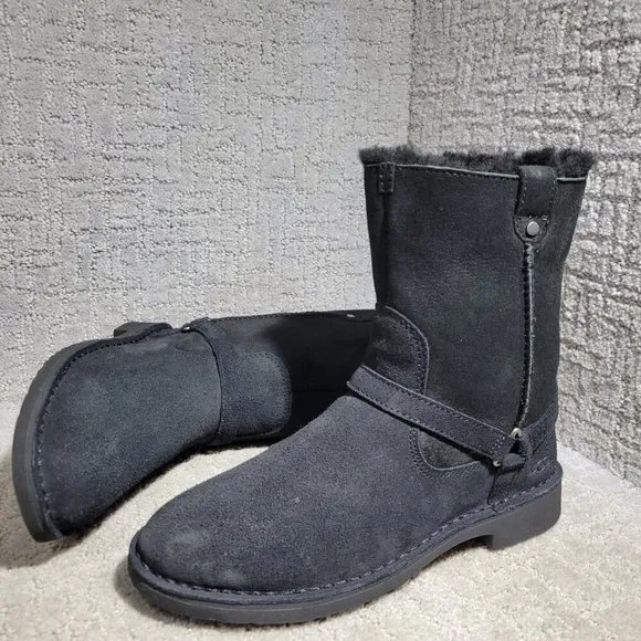 UGG Aveline Women's Size 8.5 US Black Suede Harness Zip Sued Winter Boots 111246