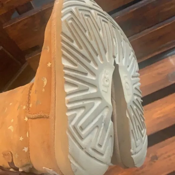 UGG boots size 3