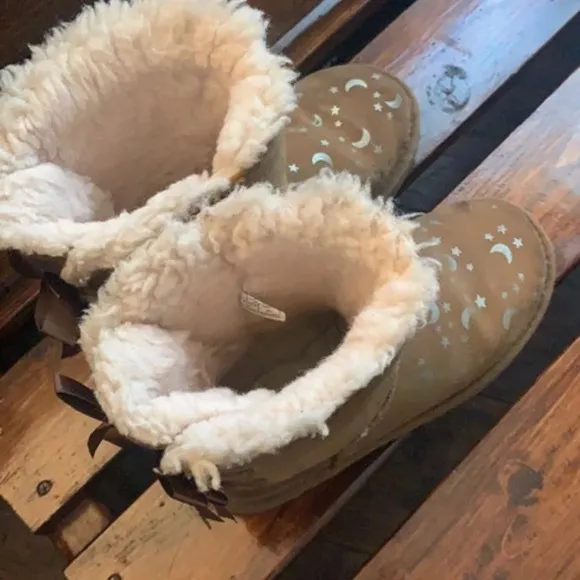 UGG boots size 3