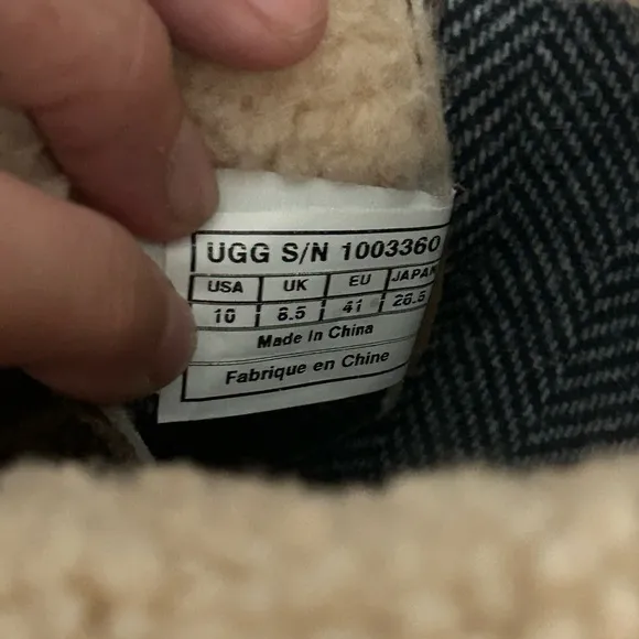 UGG Brown Lace Up Boots with Cream Sherpa