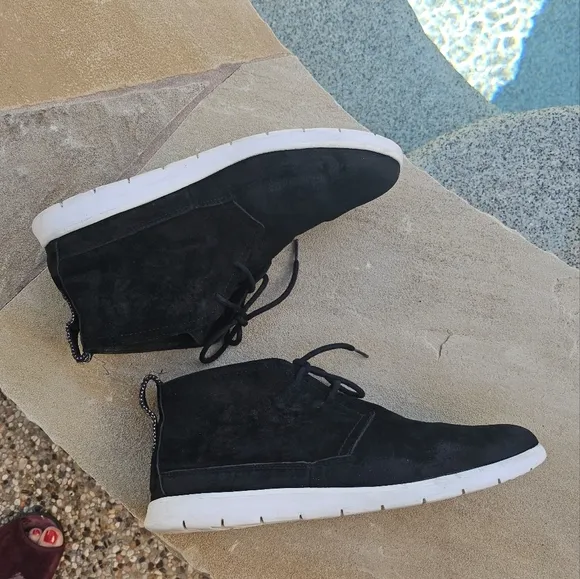 Ugg CHUKKA BOOT FREAMON BLACK WHITE TWINSOLE Black Suede Men's Shoes 11,5