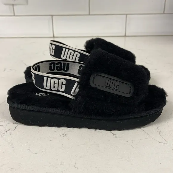UGG Disco Slide Kids Black Fluffy Sandals - Slippers Size 13