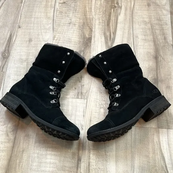 UGG Gradin black suede lace up winter combat boots size 9