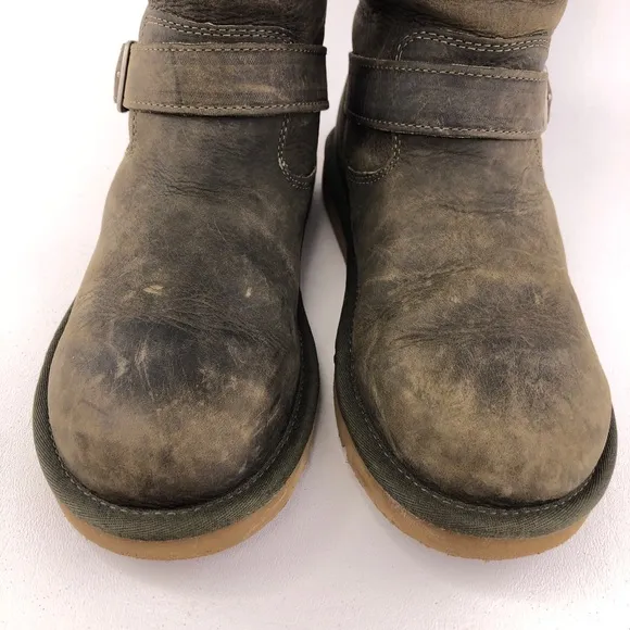UGG Kensington Olive Leather Pull on Sheepskin Winter Boots 7