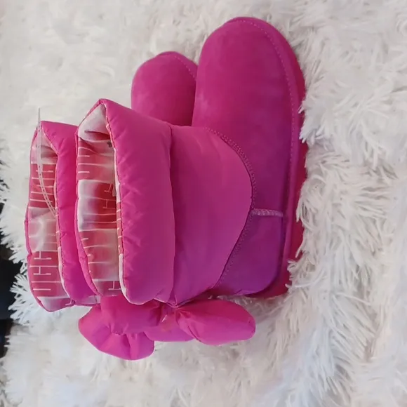 UGG Kid's Bailey Bow Maxi Winter Boots Pink NWOB Big Girl 5/Women's 7