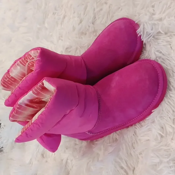UGG Kid's Bailey Bow Maxi Winter Boots Pink NWOB Big Girl 5/Women's 7