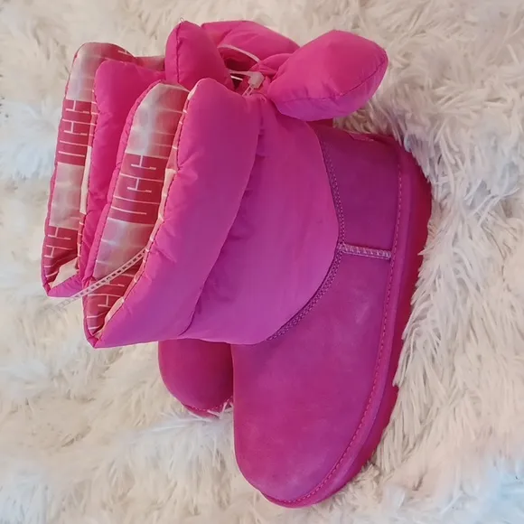 UGG Kid's Bailey Bow Maxi Winter Boots Pink NWOB Big Girl 5/Women's 7