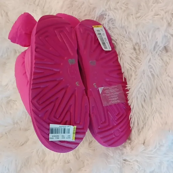 UGG Kid's Bailey Bow Maxi Winter Boots Pink NWOB Big Girl 5/Women's 7