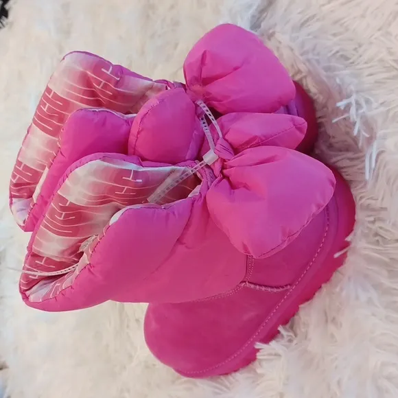 UGG Kid's Bailey Bow Maxi Winter Boots Pink NWOB Big Girl 5/Women's 7