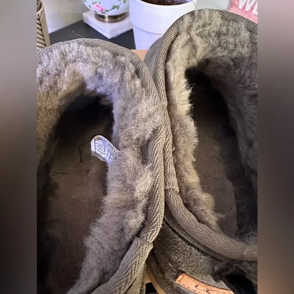 UGG - Ultra Mini Classic Boot