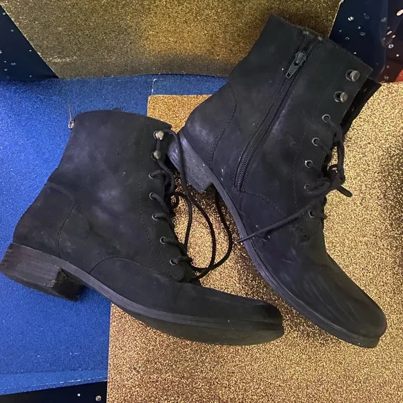UNBRANDED SUEDE WINTER LEATHER EDGY MOTO BLACK  LACE Boots FLAWED ADORABLE