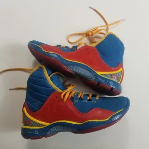 Under armour Boys shoes Athletic size 7Y 1240904-485