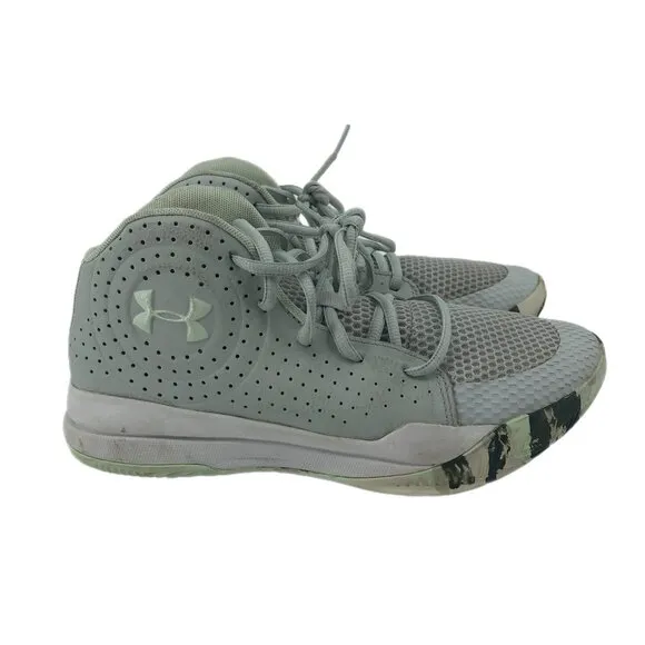 Under Armour Gray Athletic Sneakers | Perfect for Any Season