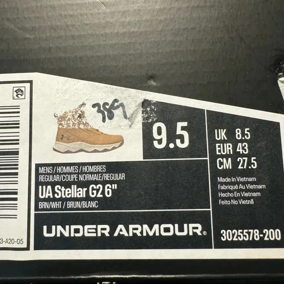 Under Armour Stellar G2 6” Men’s Size 9.5 Tan Athletic shoes