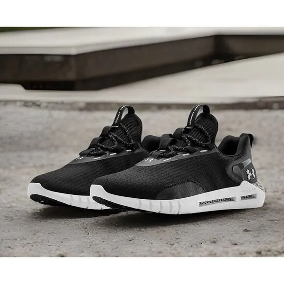 Under Armour UA HOVR 3023875 Running Shoes Black White Mens 10 Fast Shipping