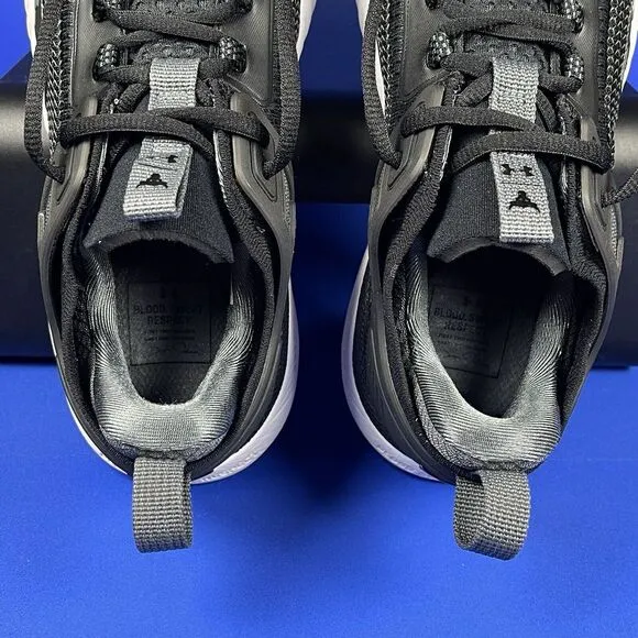 Under Armour Women's 9.5 Project‎ Rock 5 Training Shoes Sneakers Black