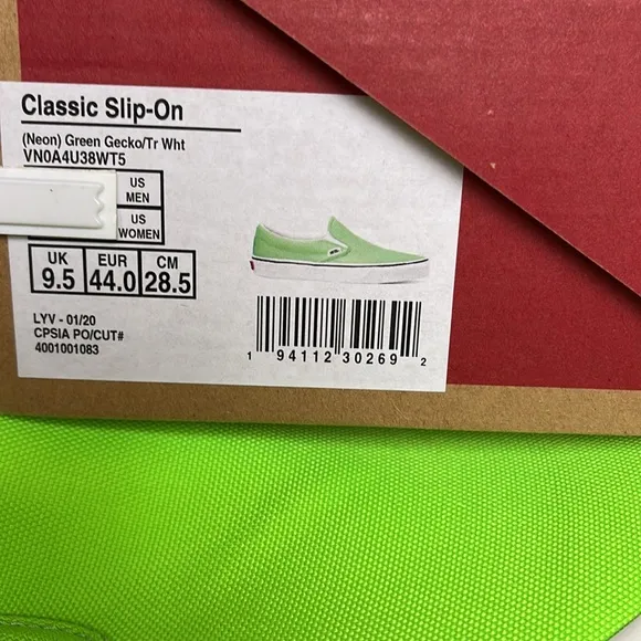 Vans Classic Slip On Neon Green Gecko/True White sneakers WMNS