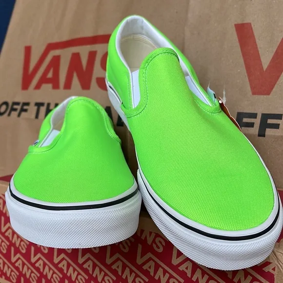 Vans Classic Slip On Neon Green Gecko/True White sneakers WMNS